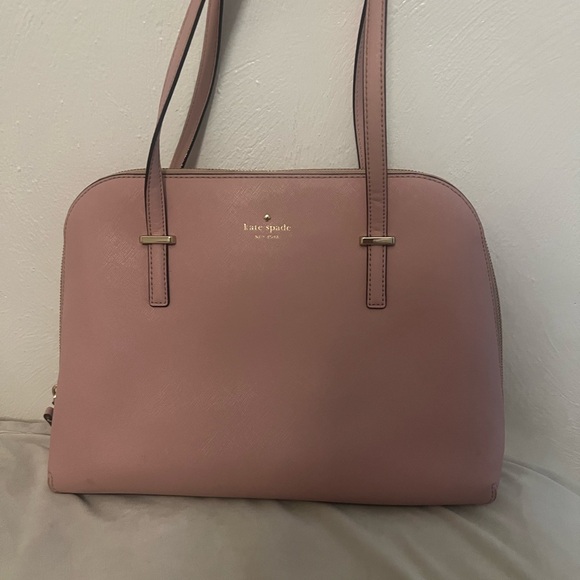 Kate Spade pink purse in great condition. - Picture 5 of 10